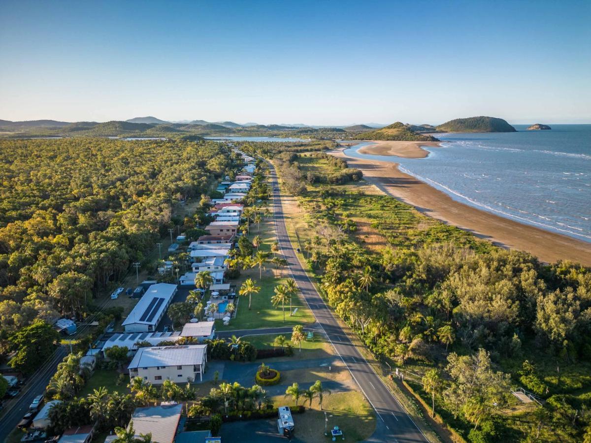 Kinka Palms Motel Yeppoon Exteriör bild