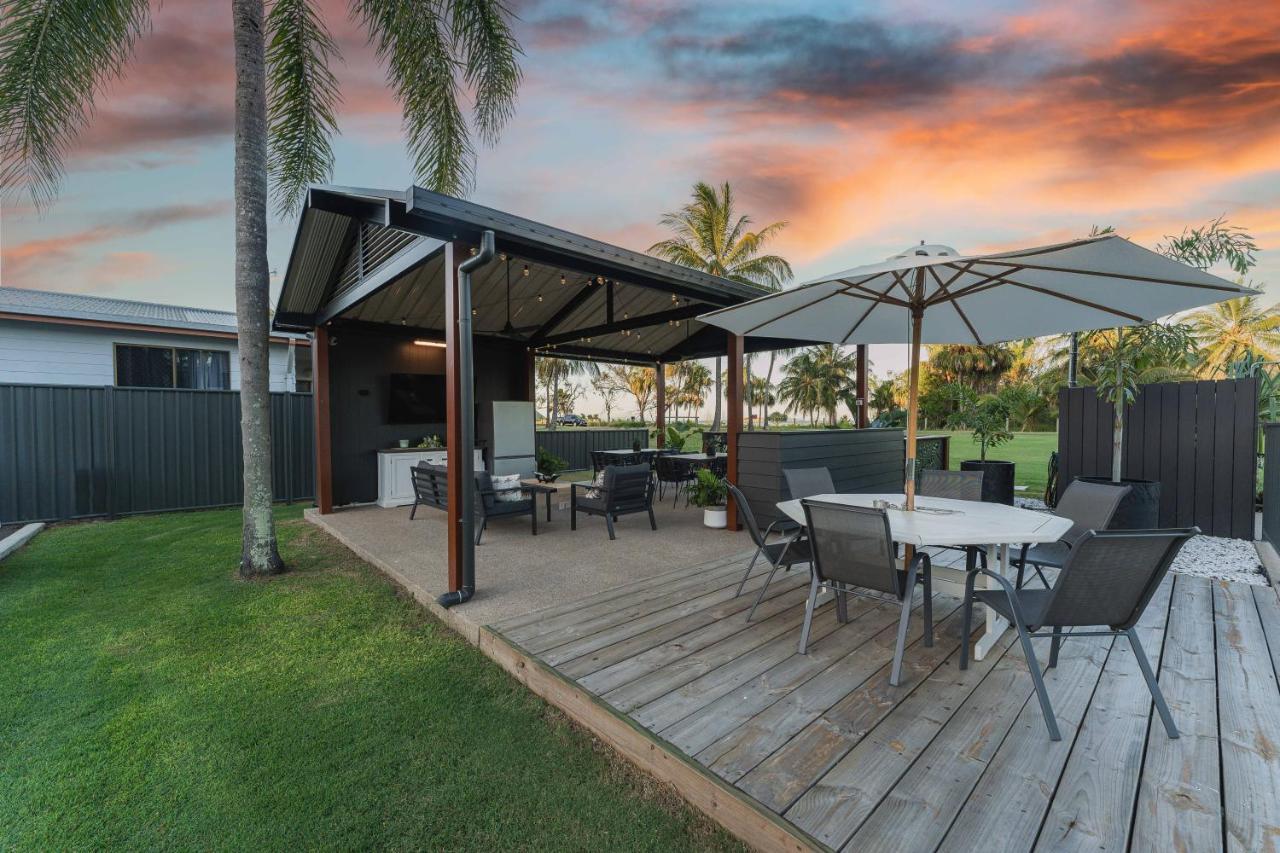 Kinka Palms Motel Yeppoon Exteriör bild